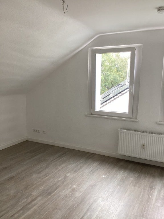3-Zimmer-Dachgeschoss-Wohung im schönen Emscherblick! - Photo 5