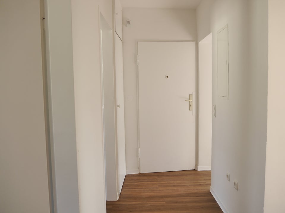 Schöne 3-Zimmer-Wohnung mit Balkon in Hanau-Großauheim zu vermieten - Foto 2
