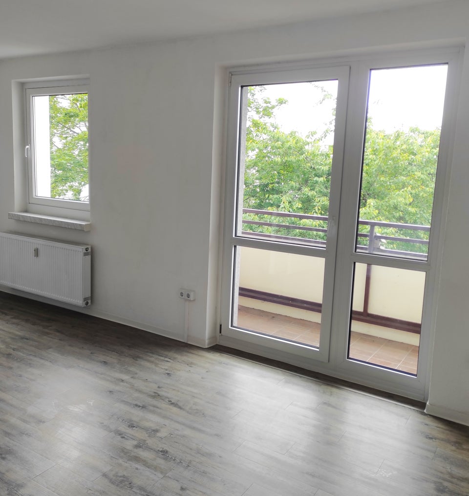 Lichtdurchflutete 2-Zimmer-Wohnung ab sofort anmietbar! - Photo 1