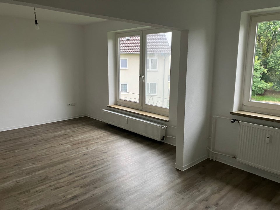 Perfekt! Großzügige 3-Zimmer-Wohnung sucht Mieter - Photo 3