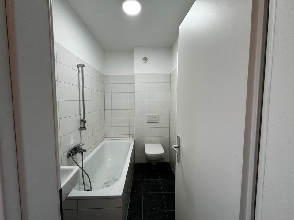 Wir geben Ihnen ein Zuhause. - Photo 2