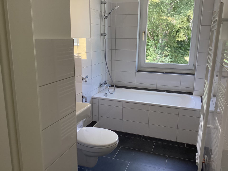 Jetzt zugreifen: interessante 3-Zimmer-Wohnung im Quartier Silberborn - Photo 2
