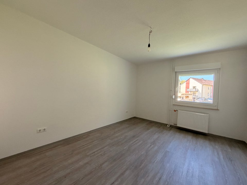 Preiswerte und ansprechende 2,5-Zimmer-Wohnung - Photo 1