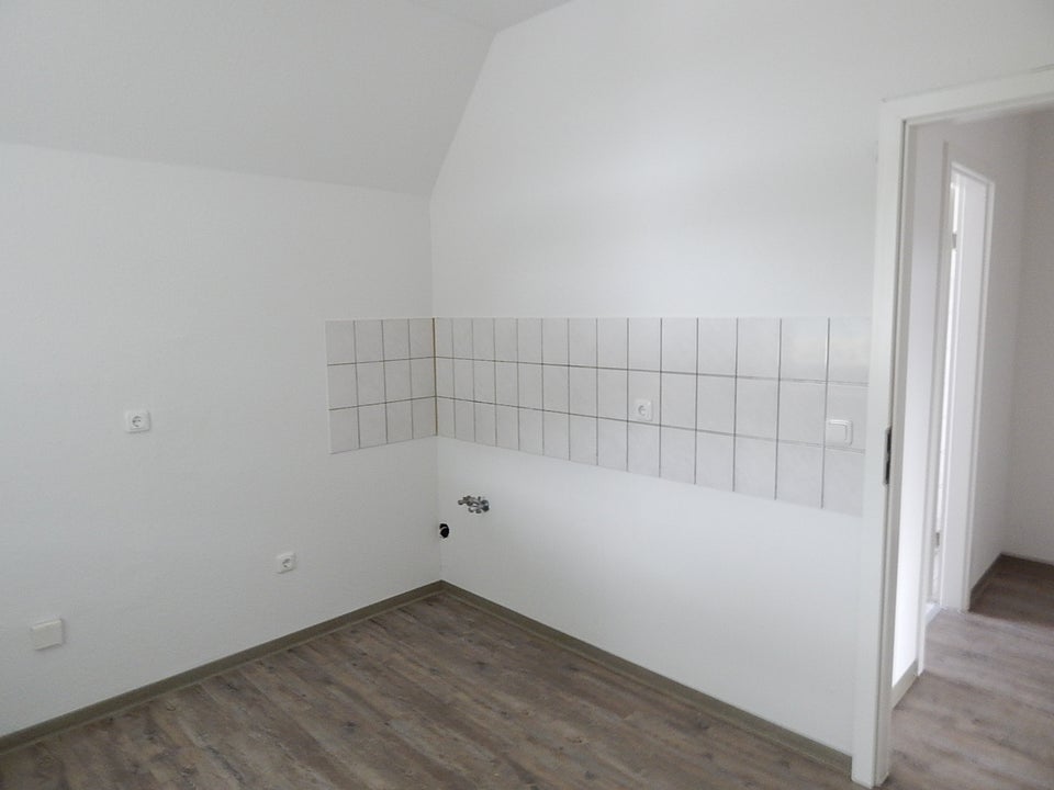Neustart gefällig! Tolle 3-Zimmer-Dachgeschosswohnung - Foto 1