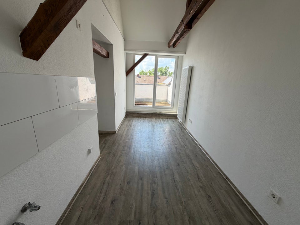 Die Ruhe von oben genießen 1,5-Zimmer Dachgeschoss - Foto 5