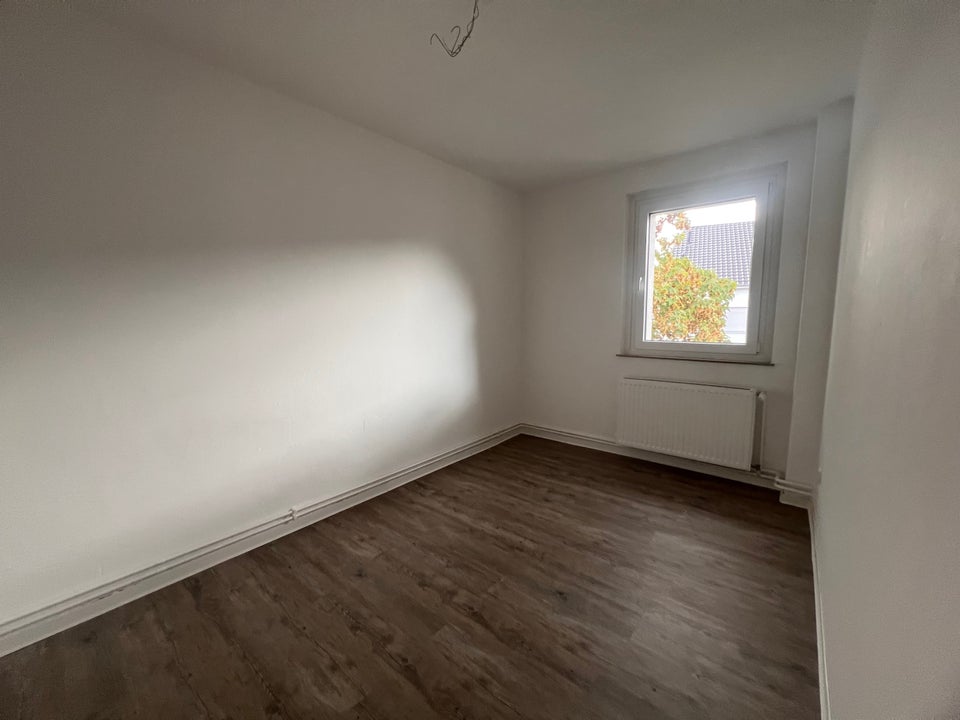 3-Raum-Wohnung sucht Mieter! - Foto 3