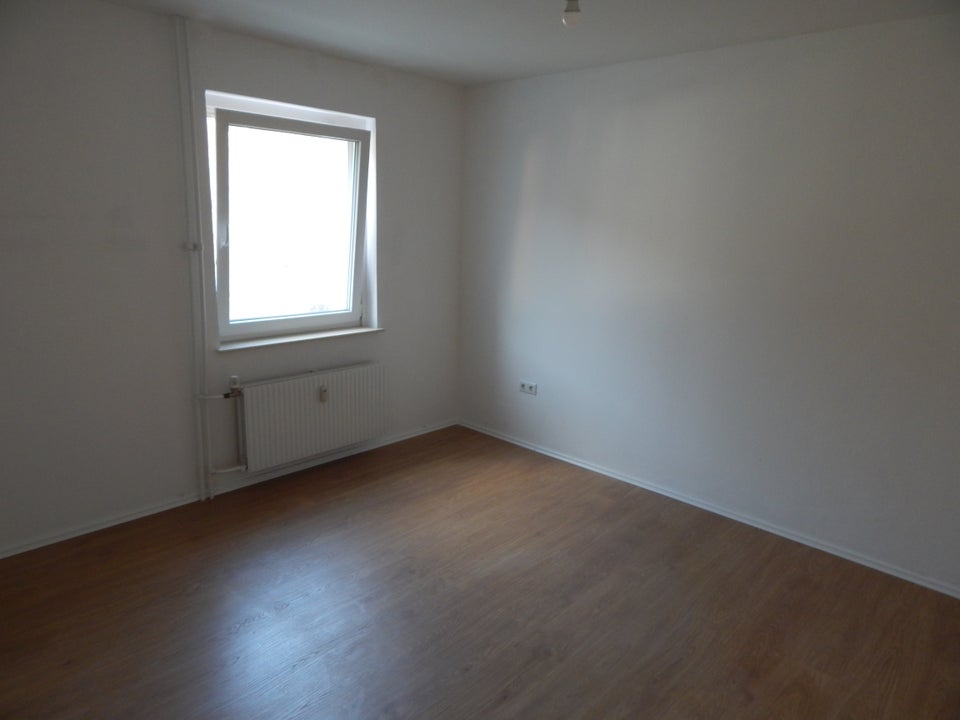 Preisgünstige und ansprechende 3,5-Zimmer-Wohnung - Foto 5
