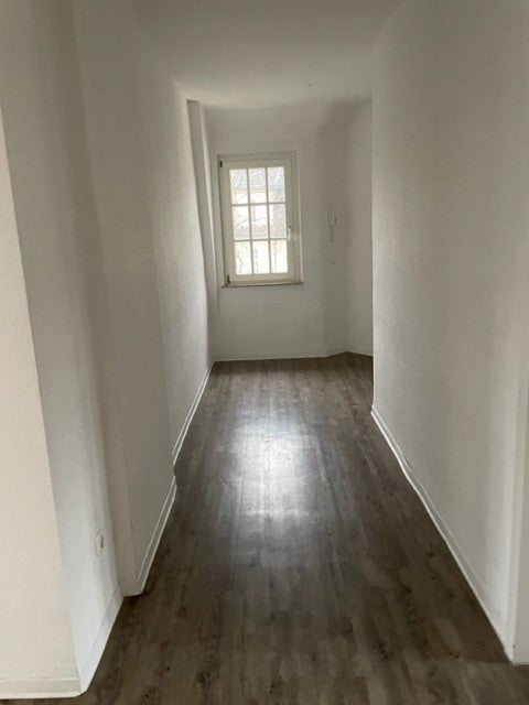Schöne 3-Zimmerwohnung mit modernisierten Tageslichtbad und Laminat... - Photo 5