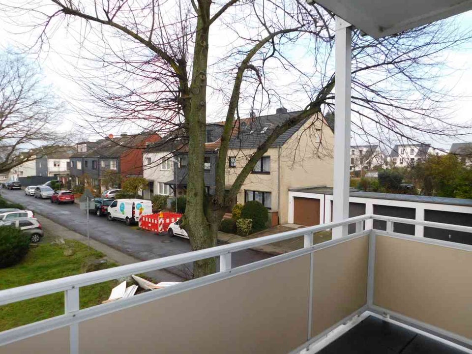 Schöne 2-Zimmer-Whg. mit moderner Einbauküche und Balkon - Foto 5