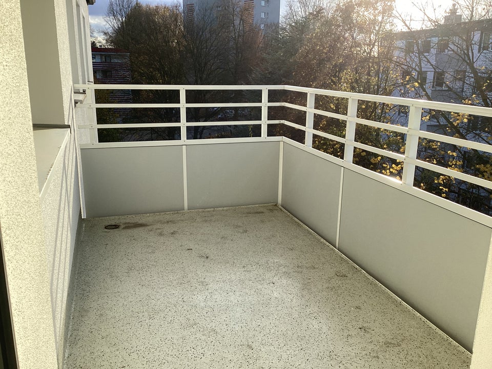 3-Zimmer Wohnung mit Balkon mit Blick über Bielefeld -Schildesche! - Foto 4