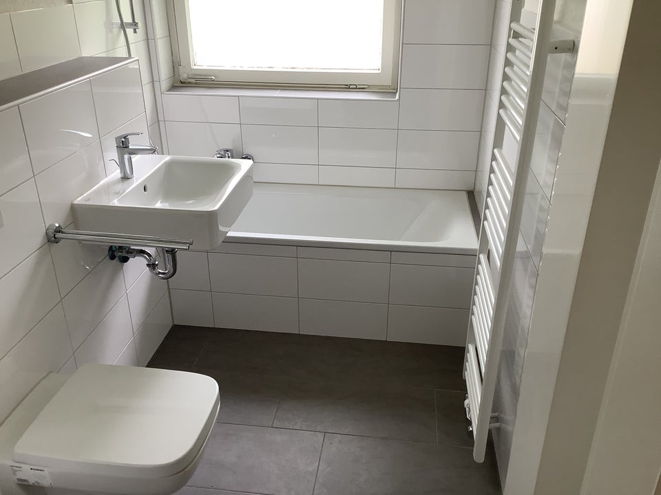 Bezugsfertige 3-Zimmer-Wohnung! - Photo 2