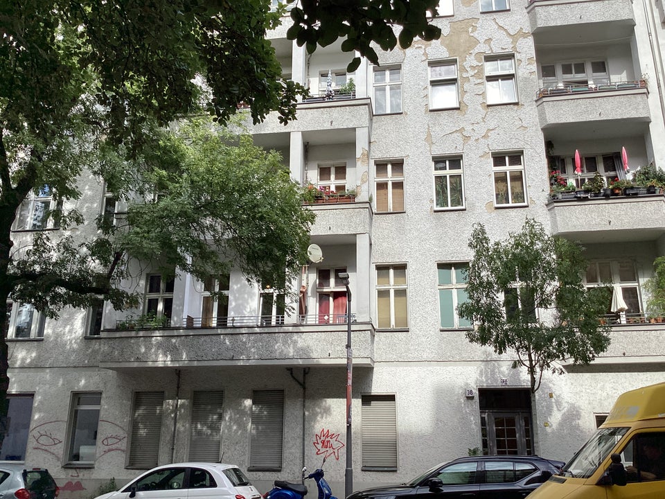 تصویر Wohnung bei Deutsche Wohnen · Werrastr. 38, 12059 Berlin