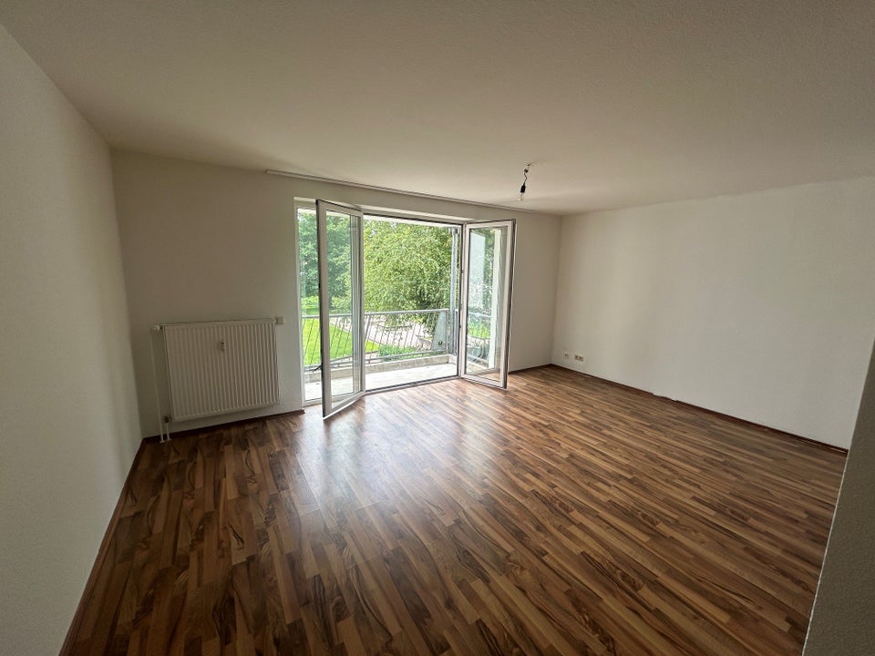 Tolle 2-Zimmer-Wohnung mit großem Wohnzimmer (WBS) - Foto 2