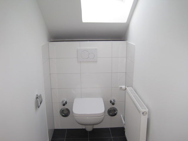 Gemütliche 2-Zimmer-Dachgeschoßwohnung im Stadteil Friedrichsfeld - Photo 2