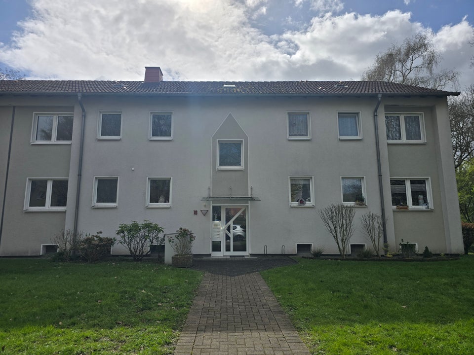 Für Sie renoviert! 3,5 Zimmer mit Balkon im Herzen von Waltrop - Foto 3