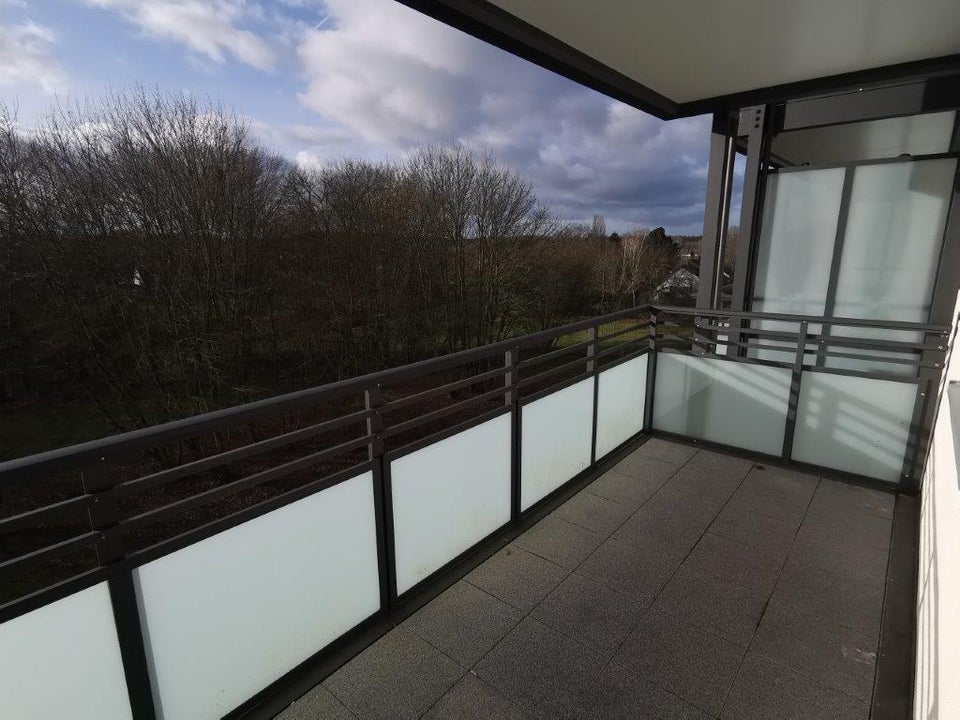 Helle 2 Zi.Whg. mit Balkon und Aufzug in Kiel-Suchsdorf - Foto 3