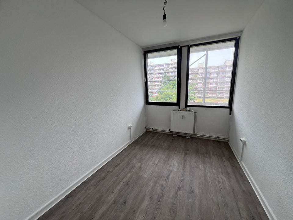 Frisch modernisiert und renoviert: 2,5 Zimmer-Wohnung - Foto 3