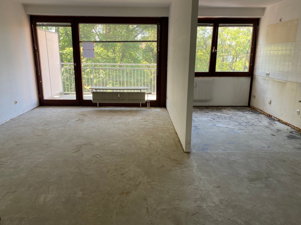 frisch modernisierte und zentral gelegene 3-Zimmer Wohnung im 2. OG mit Aufzug - Foto 2