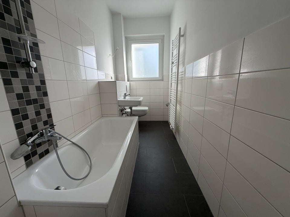 Charmante 3-Zimmer-Wohnung mit viel Tageslicht - Foto 5