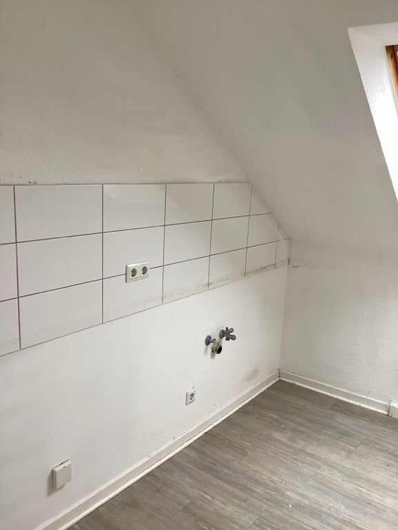 3-Zimmer-Dachgeschoss-Wohung im schönen Emscherblick! - Photo 4