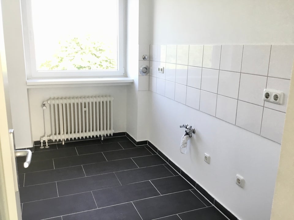 Sonnige 3-Zimmer-Wohnung mit Balkon und Solarthermie - Foto 5