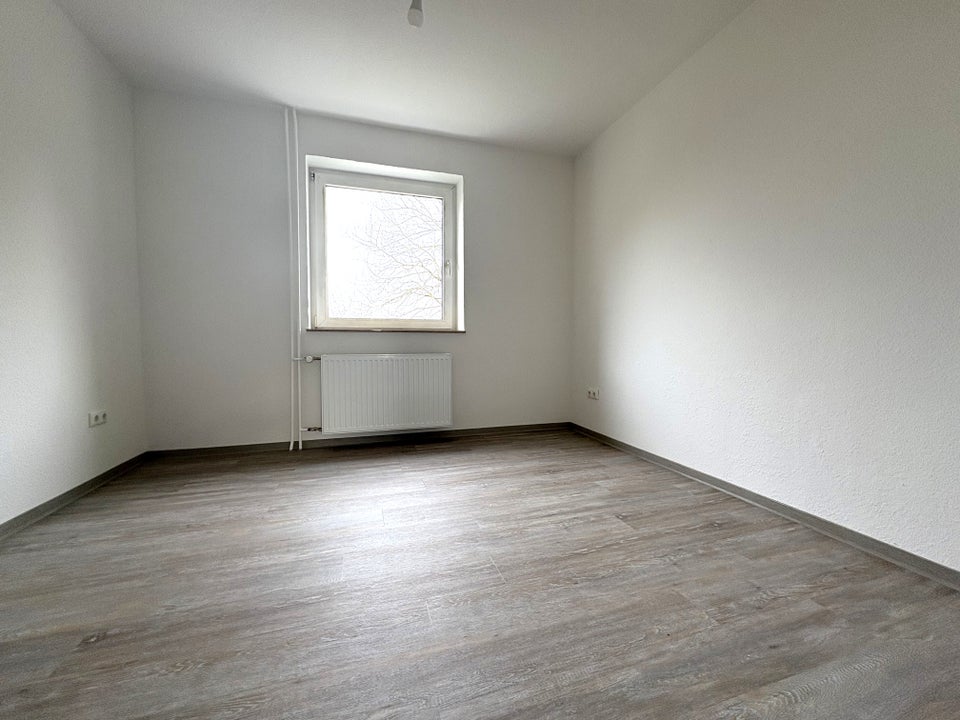 Familienwohnung: Renoviert und zum Einzug bereit! - Photo 5