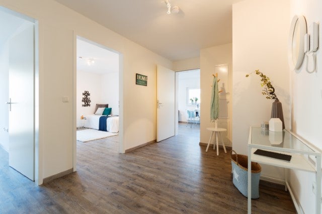 4-Zimmer-Wohnung mit viel Platz & frisch teilrenoviert! - Photo 3