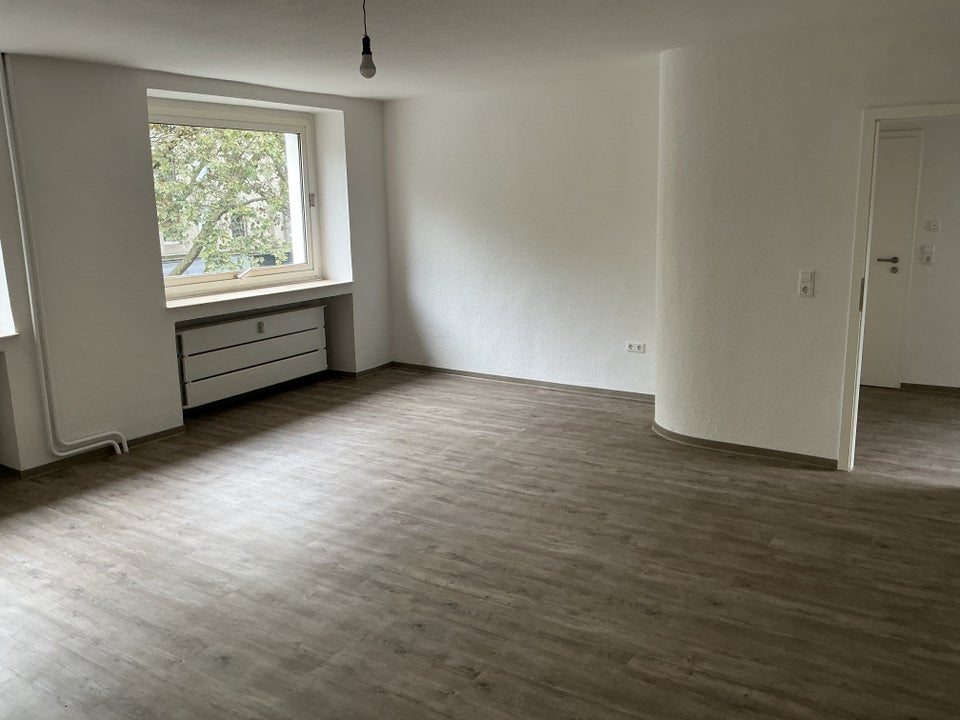 Leben direkt in der Stadt - 2,5-Zimmer-Stadtwohnung - Foto 1