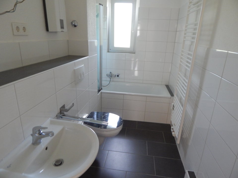Bezugsfertige 3-Zimmer-Wohnung am Nußberg! - Foto 2