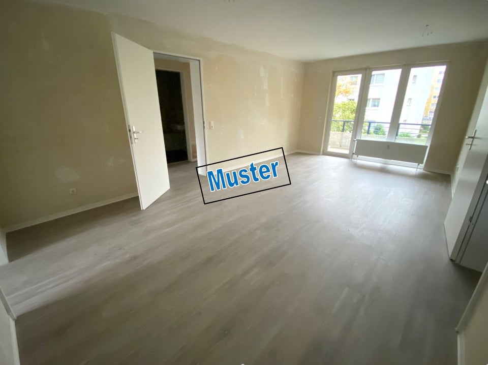Endlich Platz für die Familie: Frisch sanierte 4-Zimmer-Wohnung mit Terrasse - Foto 2