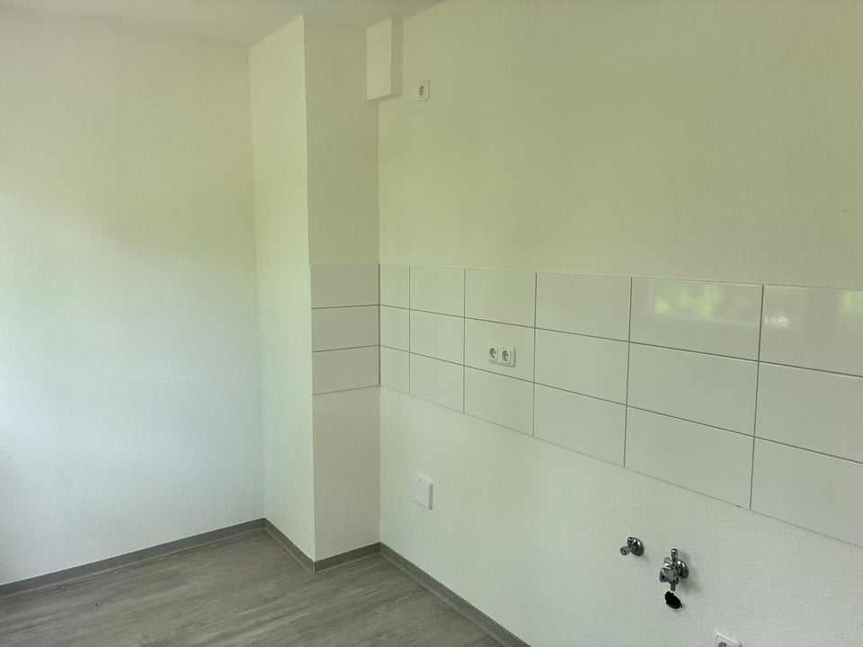 Neue Wohnung, neues Glück! Ansprechende 3,5-Zi.-Wohnung - Photo 2