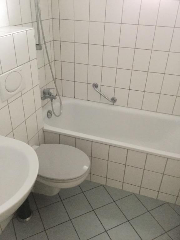 Schöne Wohnung sucht Mieter: 3-Zimmer-Wohnung - Foto 4