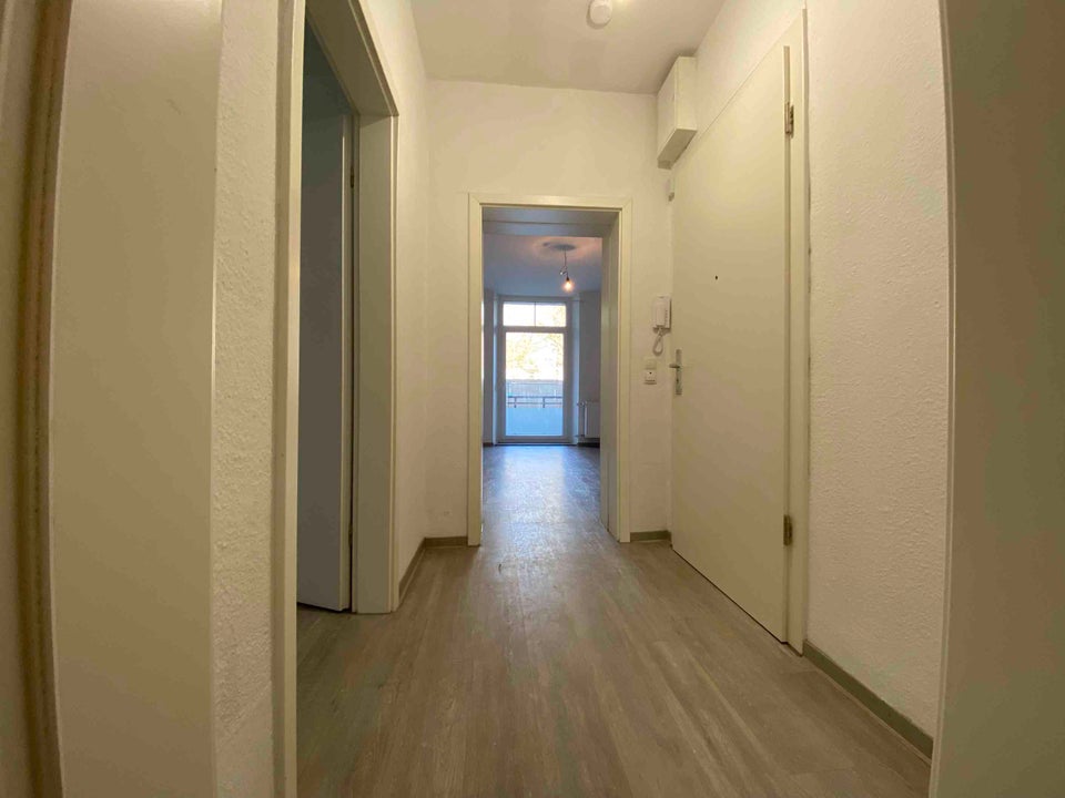 Modernisierung 2022! Praktische 2,5-Zimmer-Wohnung mit bodengleicher Dusche. - Photo 5