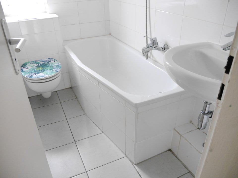 Schöne 2-Zimmer-Wohnung mit Tageslichtbad im Limes-Quartier zu vermieten - Foto 1