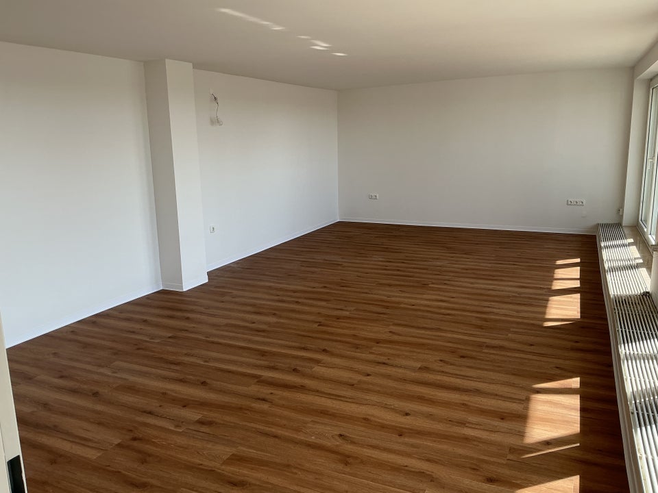 Schöne 2-Zimmer-Wohnung mit Balkon in Heusenstamm zu vermieten - Foto 3