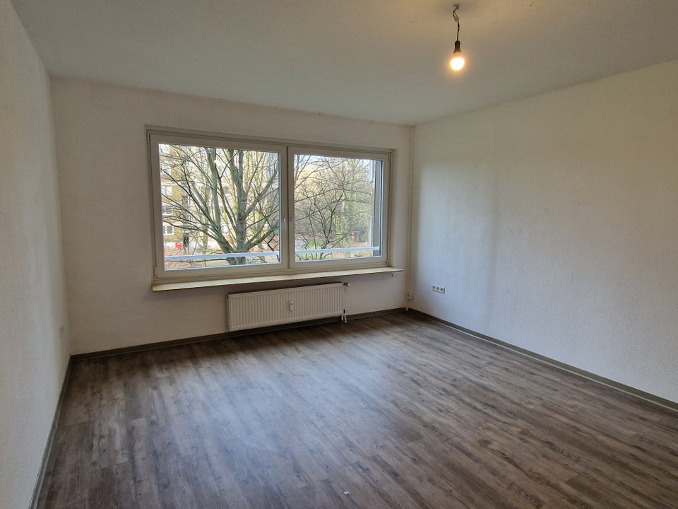 In der 1. Etage leben, ein Aufzug ist gegeben - Foto 1