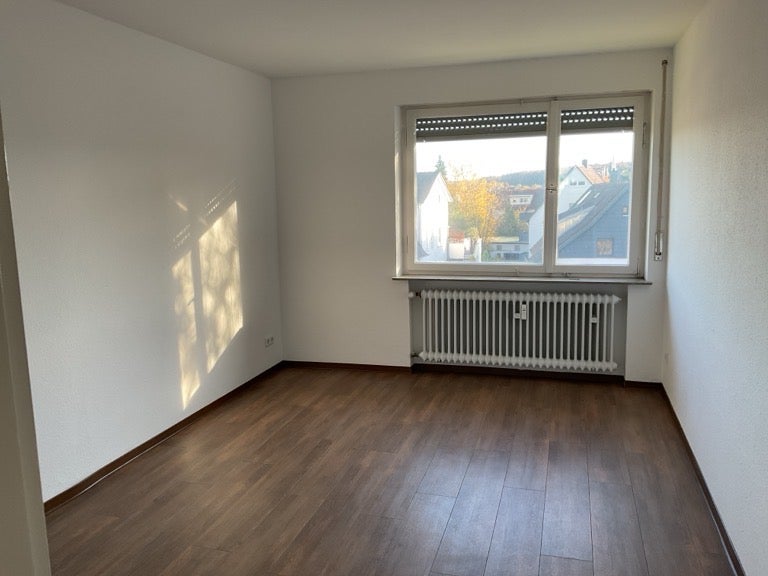 Rundum wohlfühlen: gemütliche 3-Zimmer-Wohnung mit Balkon <br> - Foto 4