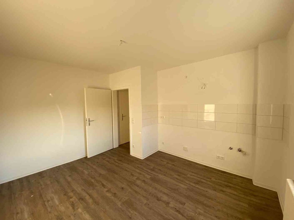 Ihr Rückzugsort mit Balkon - moderne 1,5 Zimmer Wohnung - Foto 2