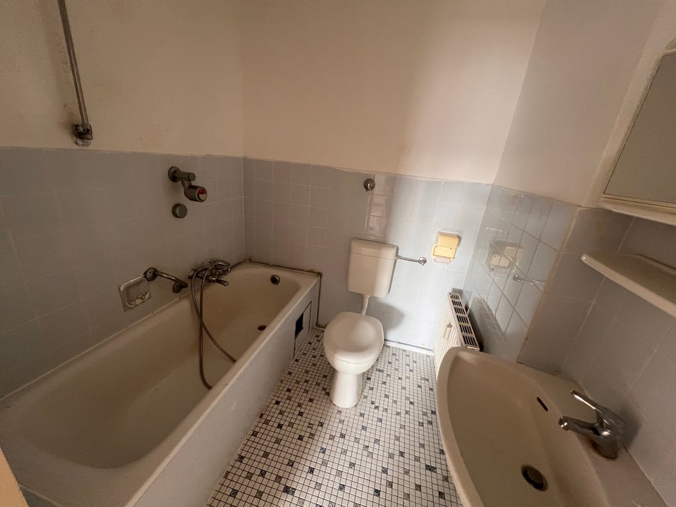 3-Zi.-Wohnung im Energetisch Moderniserten Haus frei! - Foto 5