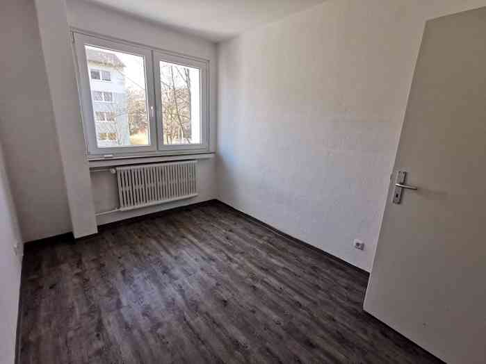 Renovierte 3-Zi.-Whg. mit Balkon! - Photo 2
