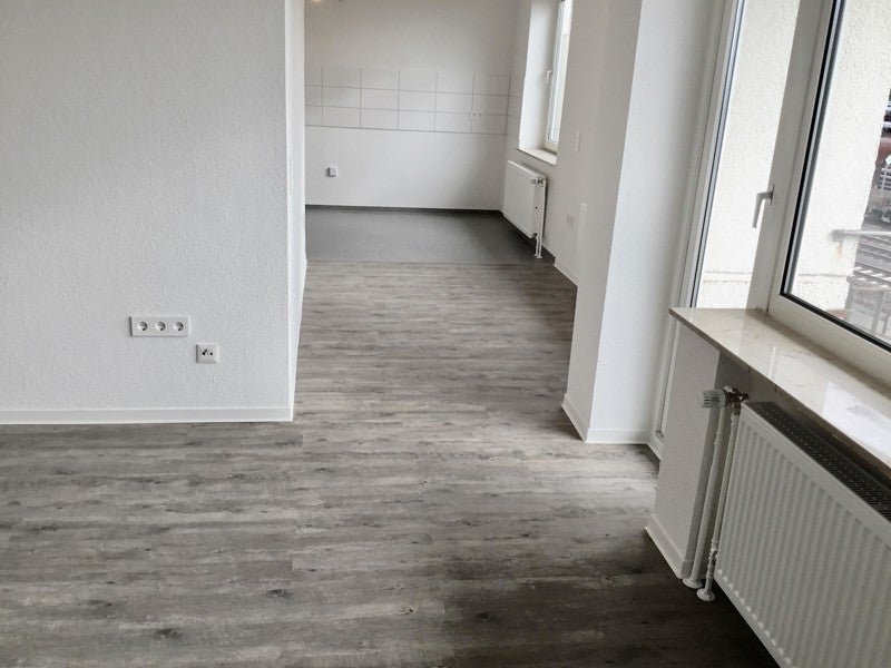 Schicke 3-Zimmer-Wohnung mit großzügiger Terrasse - Foto 2