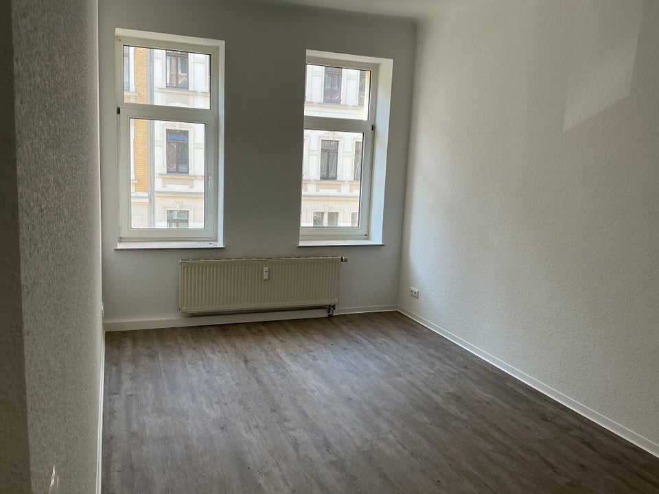 Frisch sanierte 2-R-Wohnung zu vermieten - Foto 1