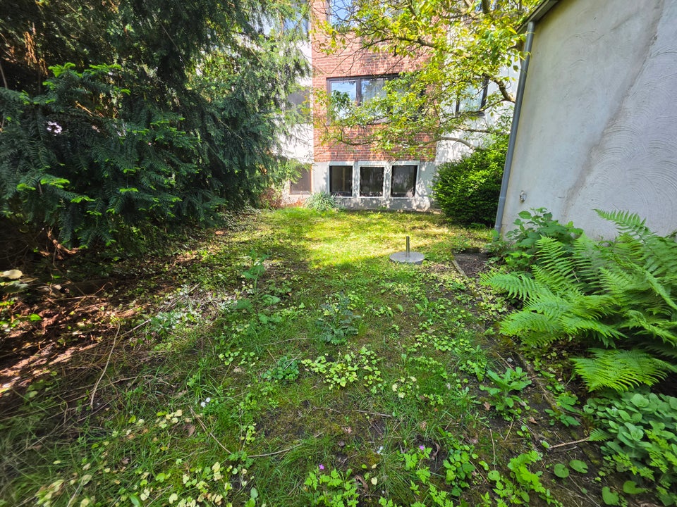 Klein, aber fein: 2-Zimmer-Souterrain-Wohnung - Auf Wunsch mit Mietergarten - Photo 5