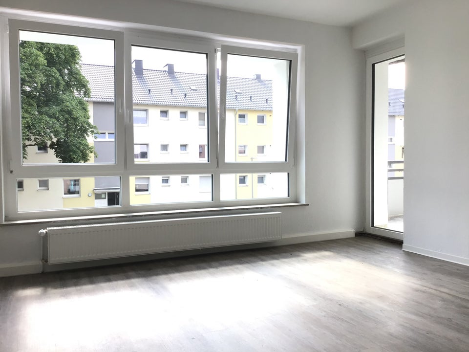 Modernisierte 3-Zimmer Wohnung mit Balkon - Photo 1