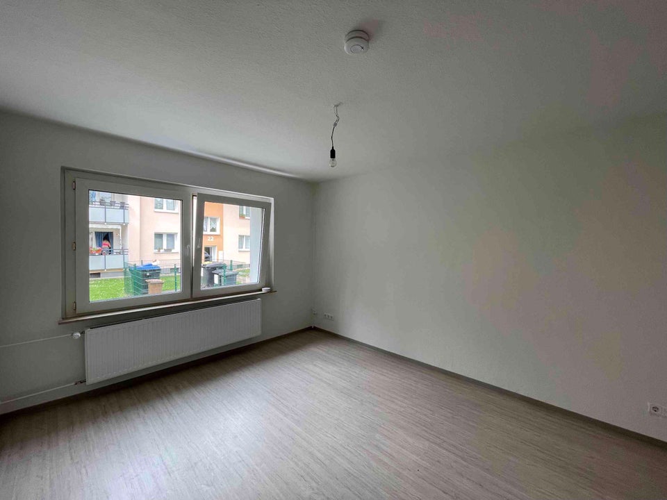 Hier fühlen Sie sich wohl: individuelle 3,5-Zimmer-Wohnung - Foto 2