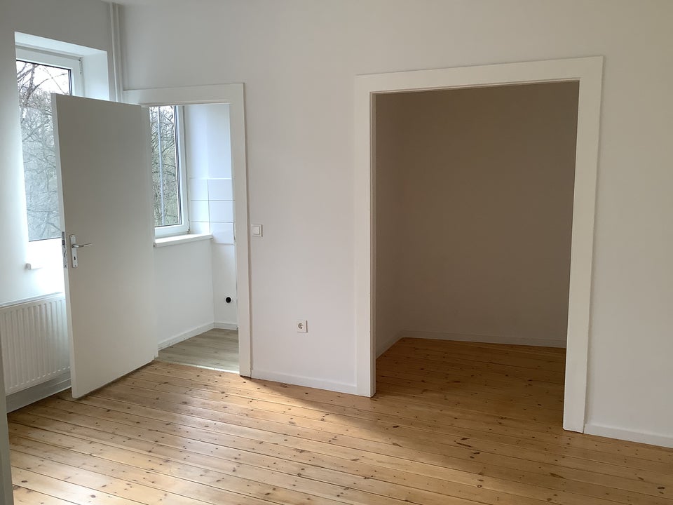 Sofort Einzugsbereit: Ideale 1-Zimmer-Single-Wohnung für Studenten oder Auszubildende! - Photo 1