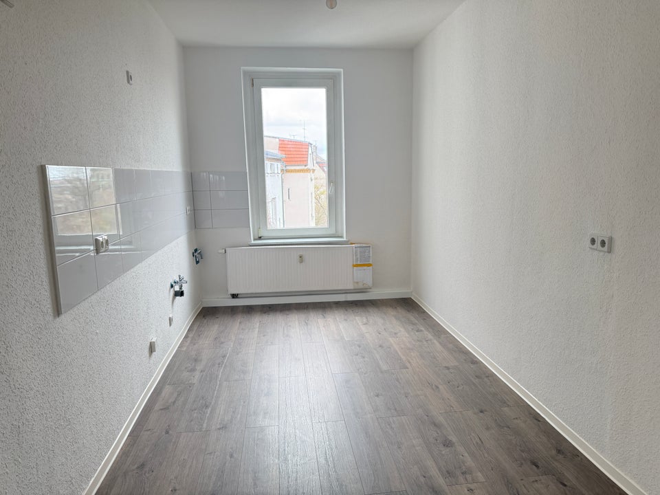 Familienwohung - 3 Zimmer - Wannenbad - Foto 1