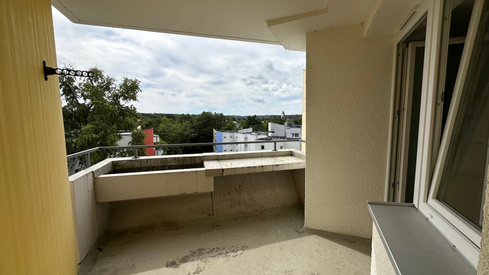 Tolle Aussicht! Große 2-Zimmer-Wohnung mit Balkon - Photo 5