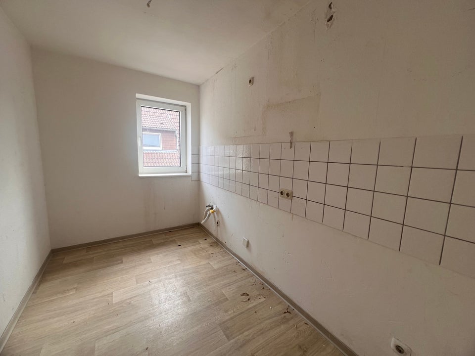 Großzügige 2-Zi.-Wohnung mit Duschbad - Foto 2