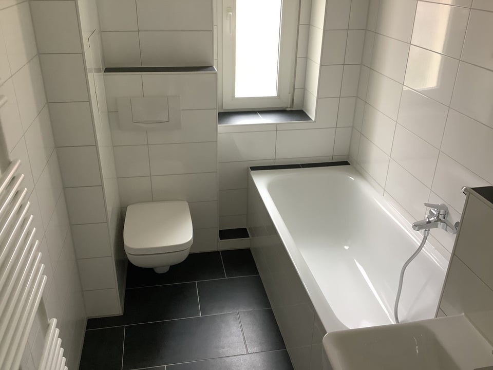 Mitten drin statt nur dabei: 2-Zimmer-Wohnung in Stadtlage - Foto 2